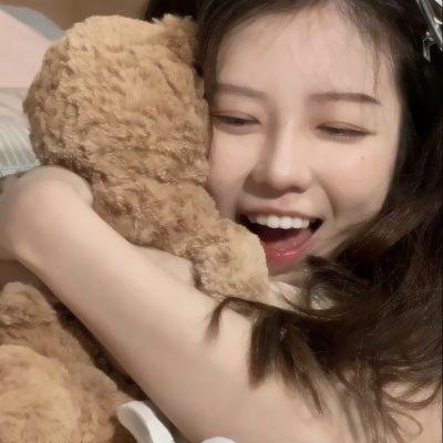 彩凤云裳